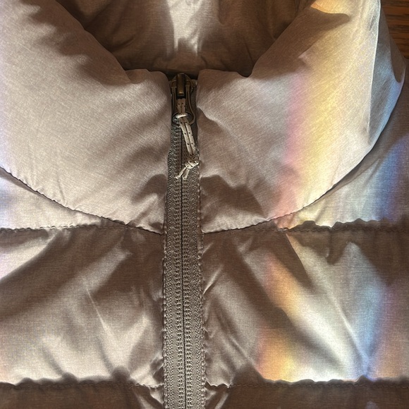 Eddie Bauer Light Down Jacket - Picture 4 of 16